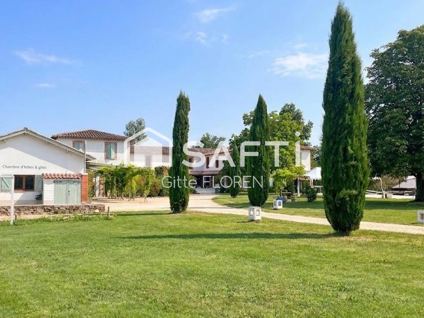 Maison à vendre - 21 pièces - 596m2 - Rabastens (81800)