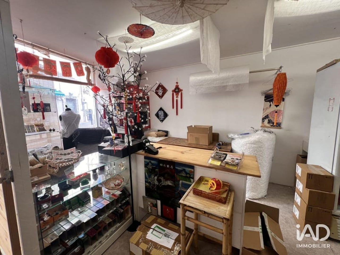 Magasin à vendre - 2 pièces - 177m2 - Saint-André-De-Sa... (34725)