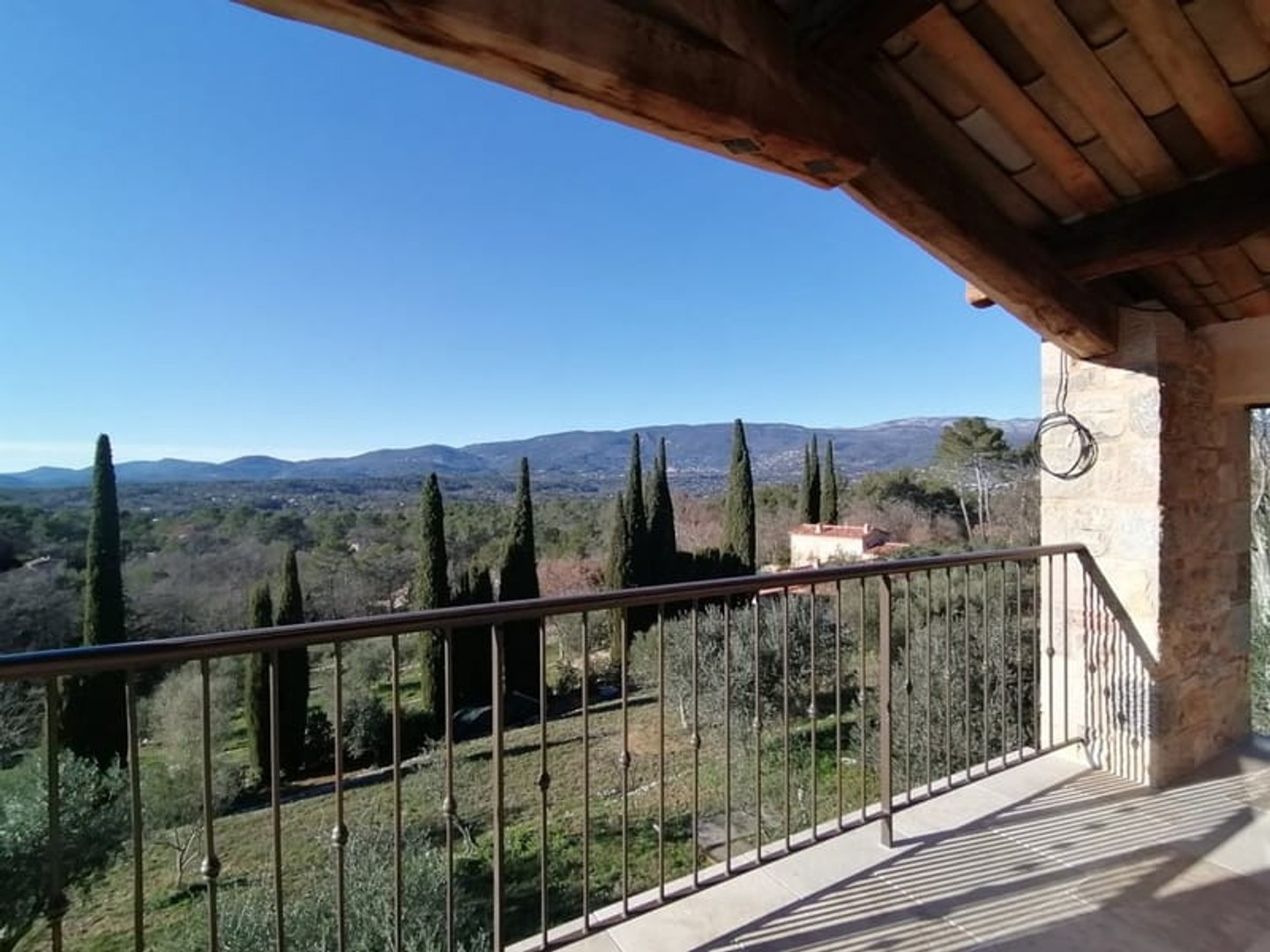 Maison à vendre - 5 pièces - 120m2 - Fayence (83440)