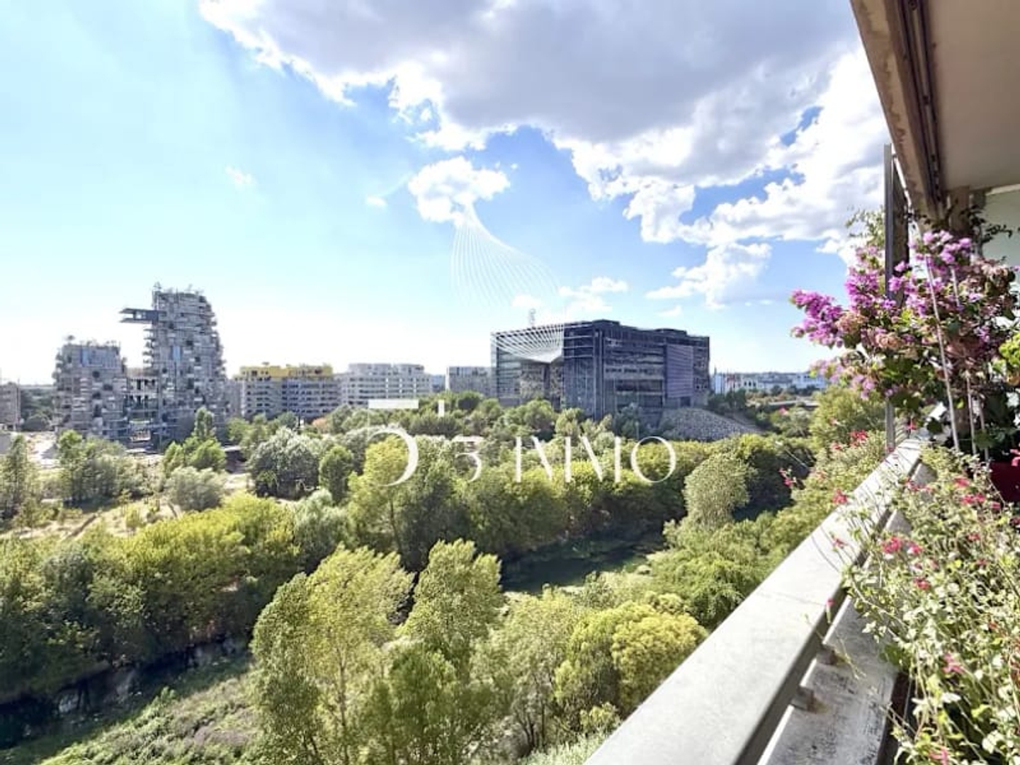 Appartement à vendre - 4 pièces - 102m2 - Montpellier (34000)