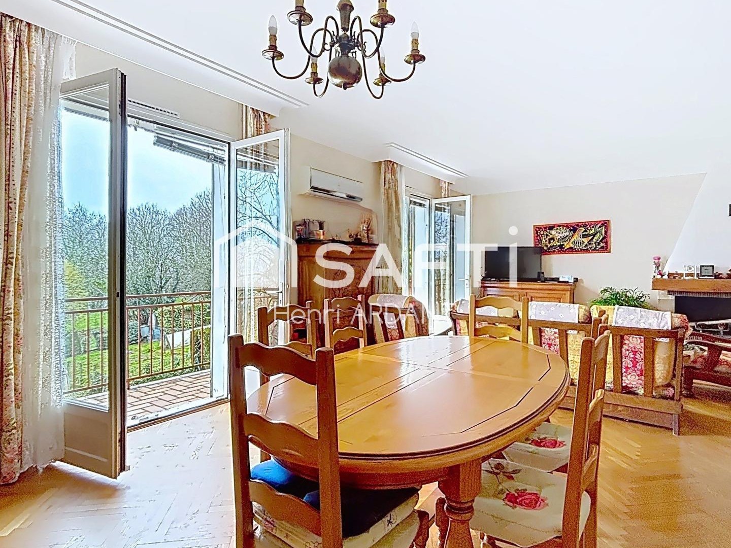 Maison à vendre - 6 pièces - 134m2 - Limoges (87000)
