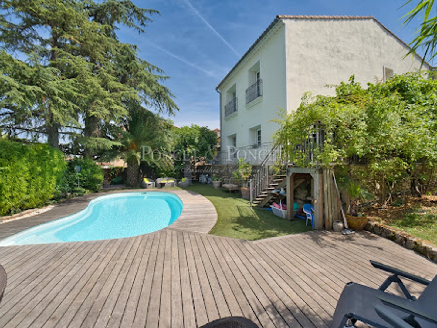 Maison à vendre - 8 pièces - 276m2 - Fabrègues (34690)