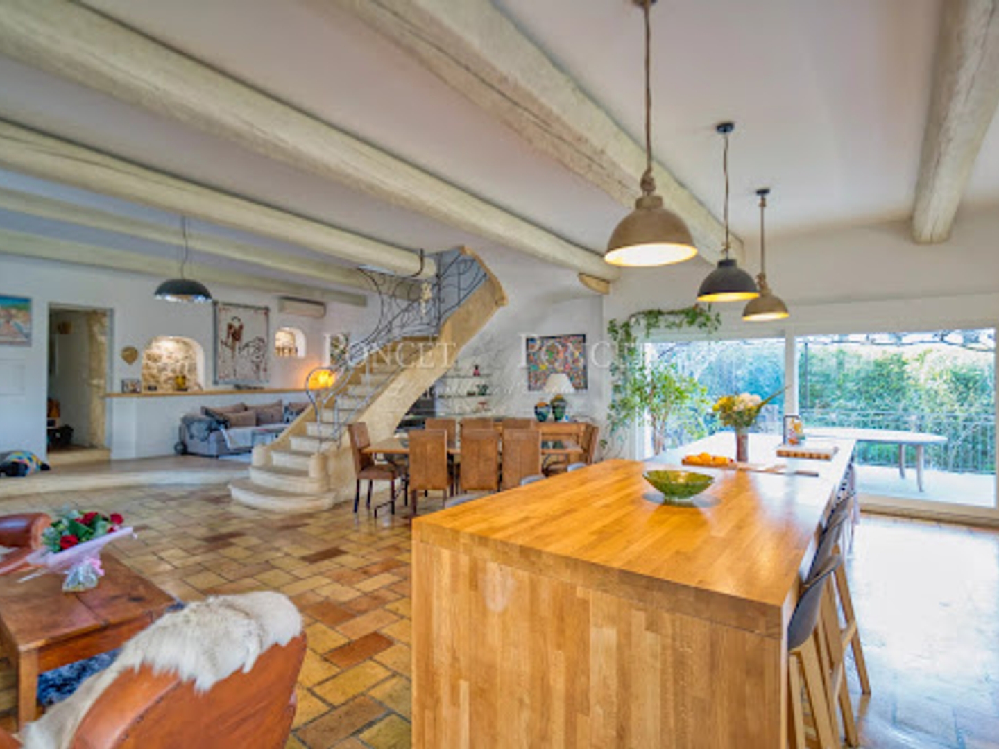 Maison à vendre - 8 pièces - 276m2 - Fabrègues (34690)