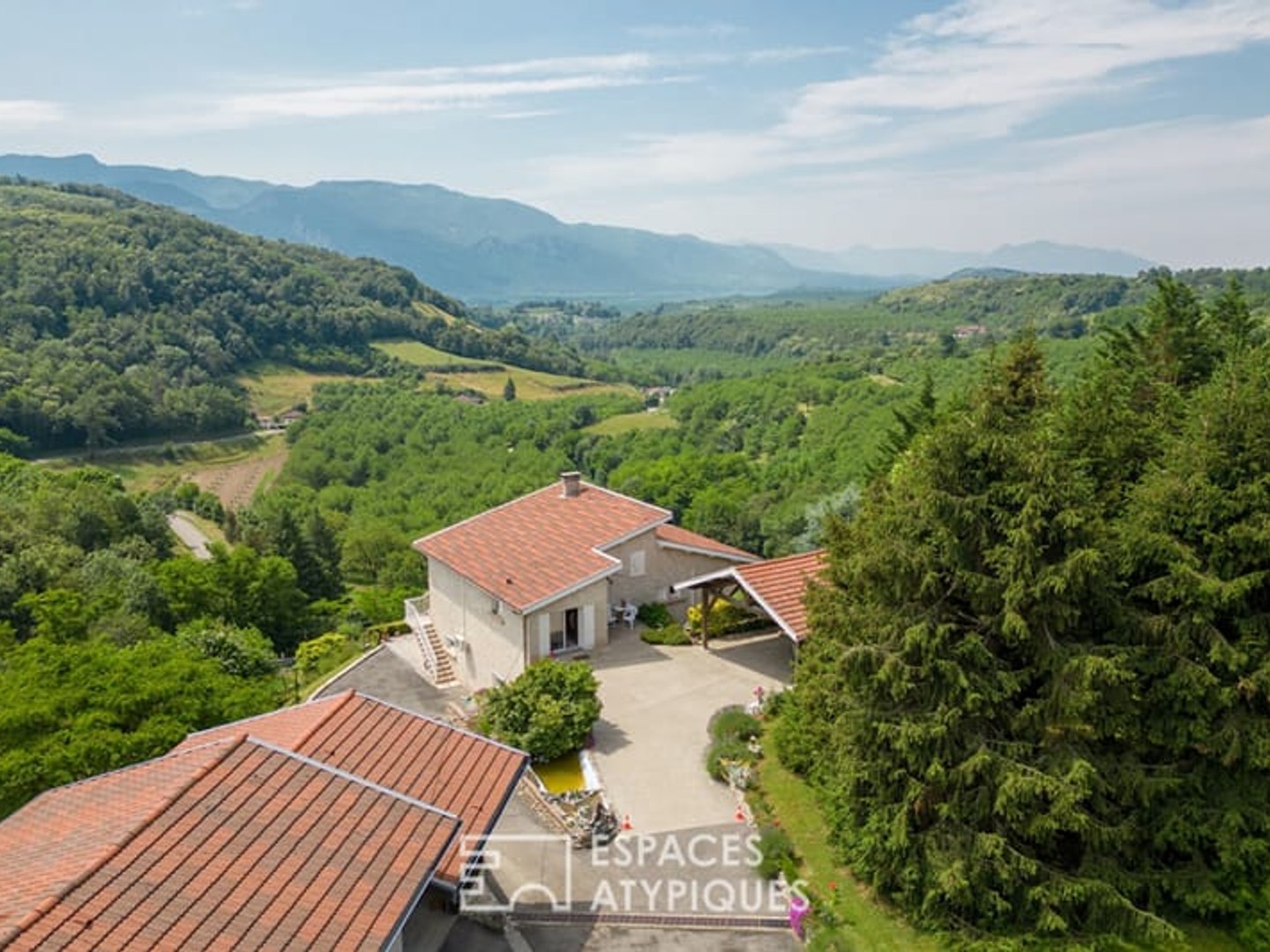 Maison à vendre - 8 pièces - 140m2 - Vinay (38470)