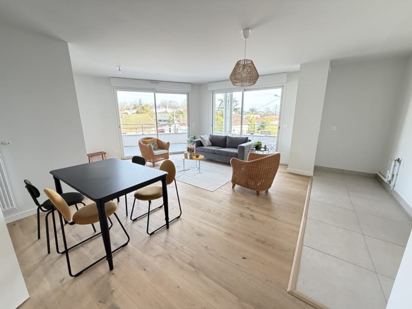 Appartement à vendre - 4 pièces - 100m2 - Pessac (33600)