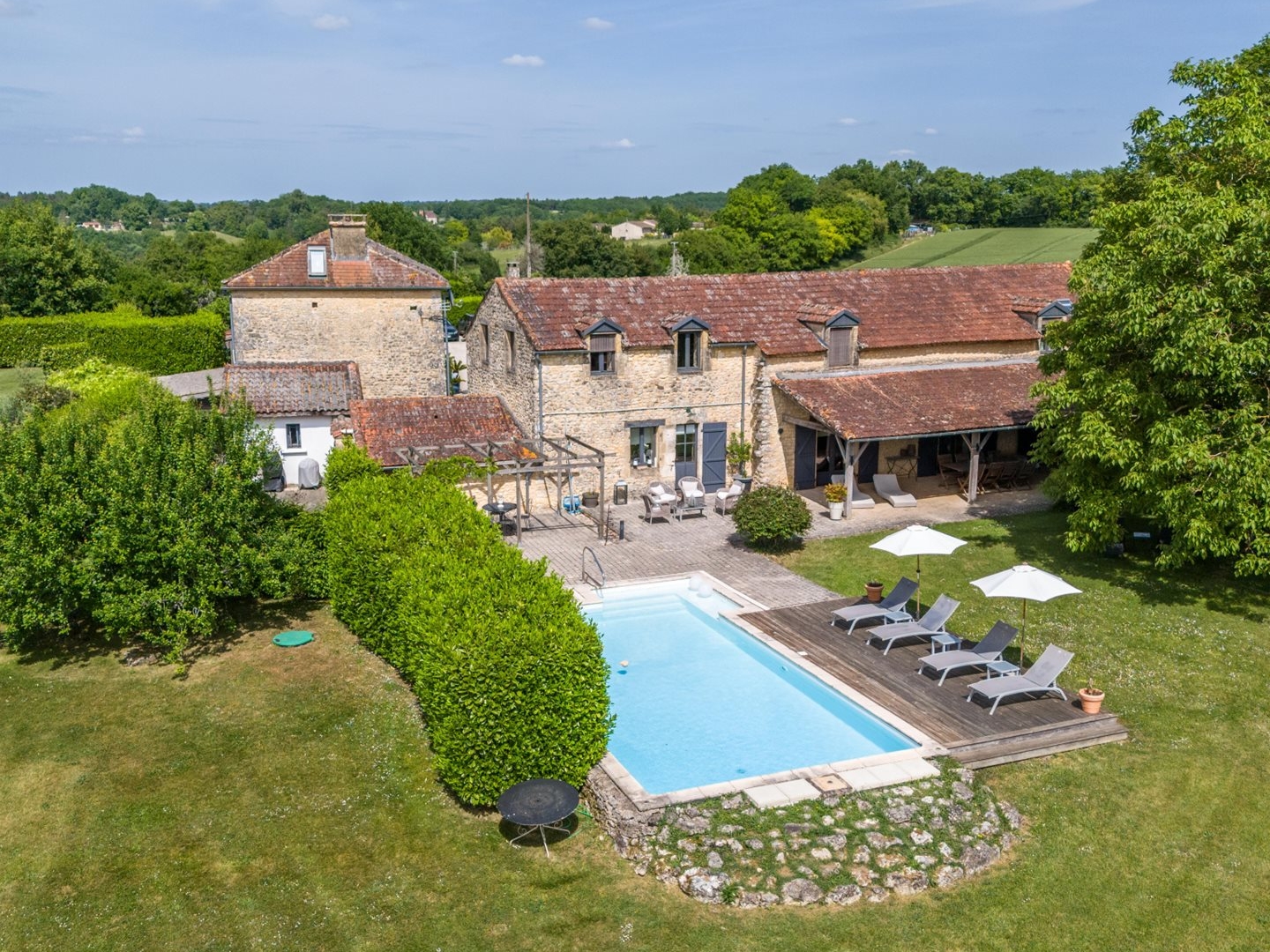 Maison à vendre - 15 pièces - 440m2 - Bergerac (24100)