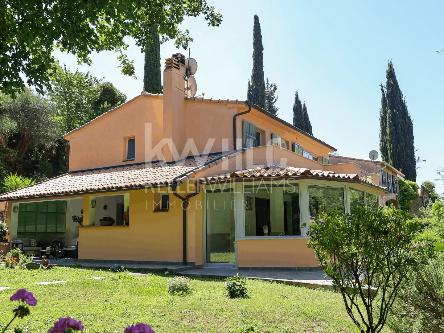 Aux portes de Menton - Villa de 204 m² au sein d'un domaine privé