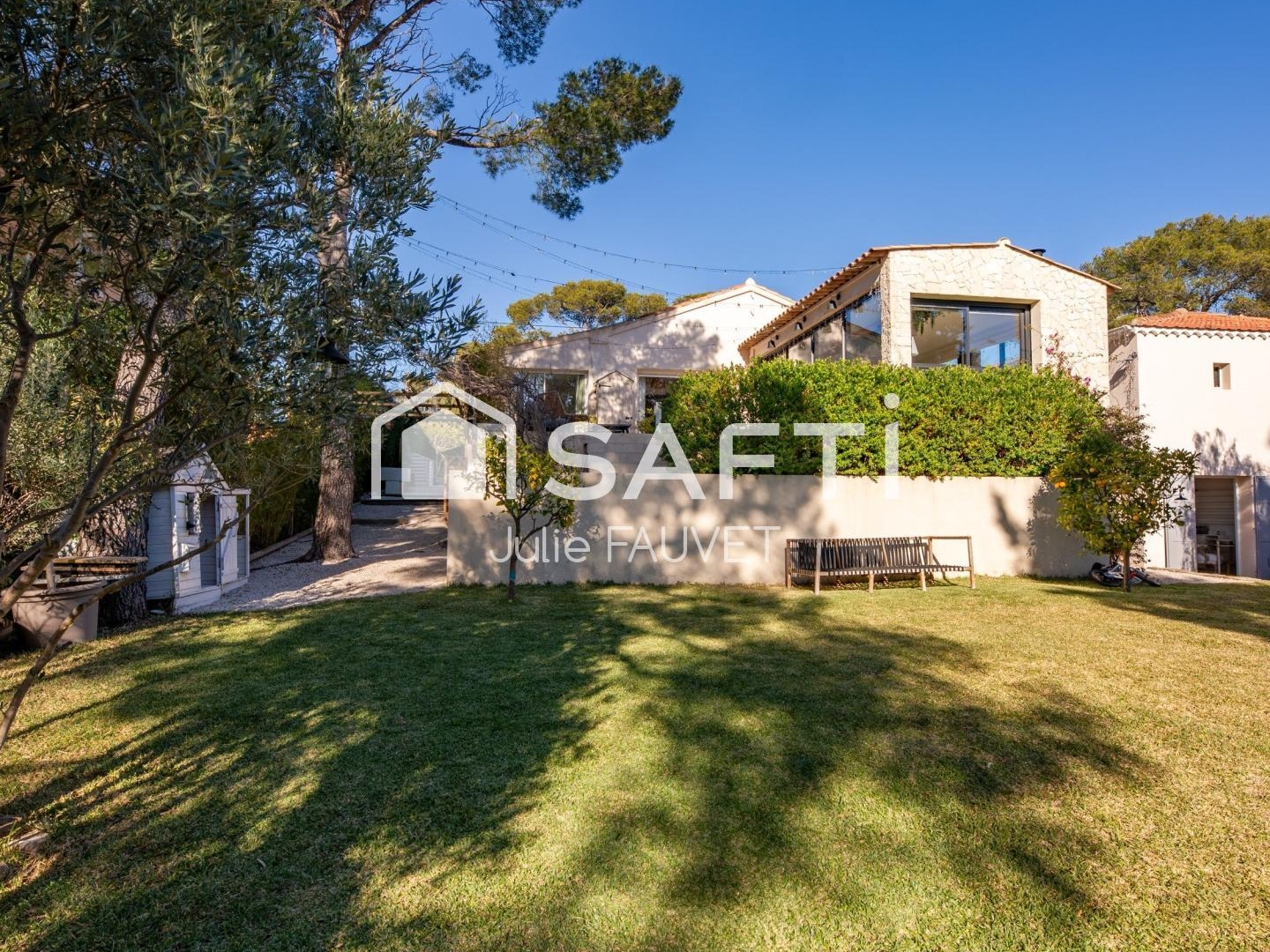 Maison à vendre - 5 pièces - 120m2 - Saint-Raphaël (83700)
