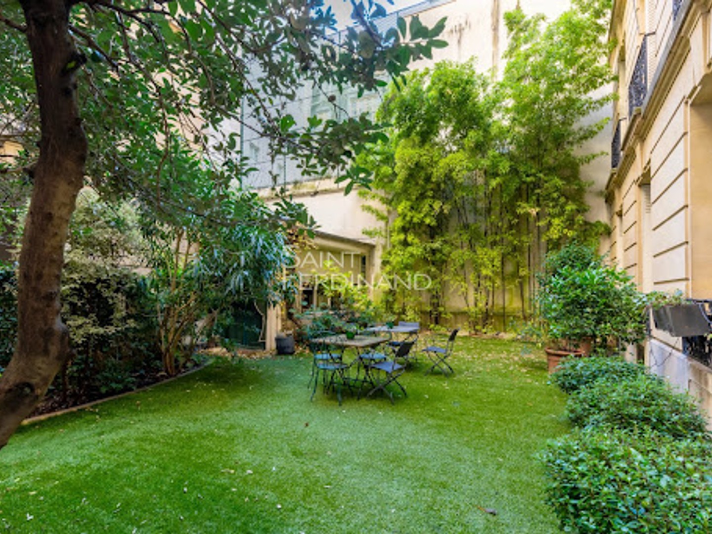 Appartement 7 pièces 269 m²
