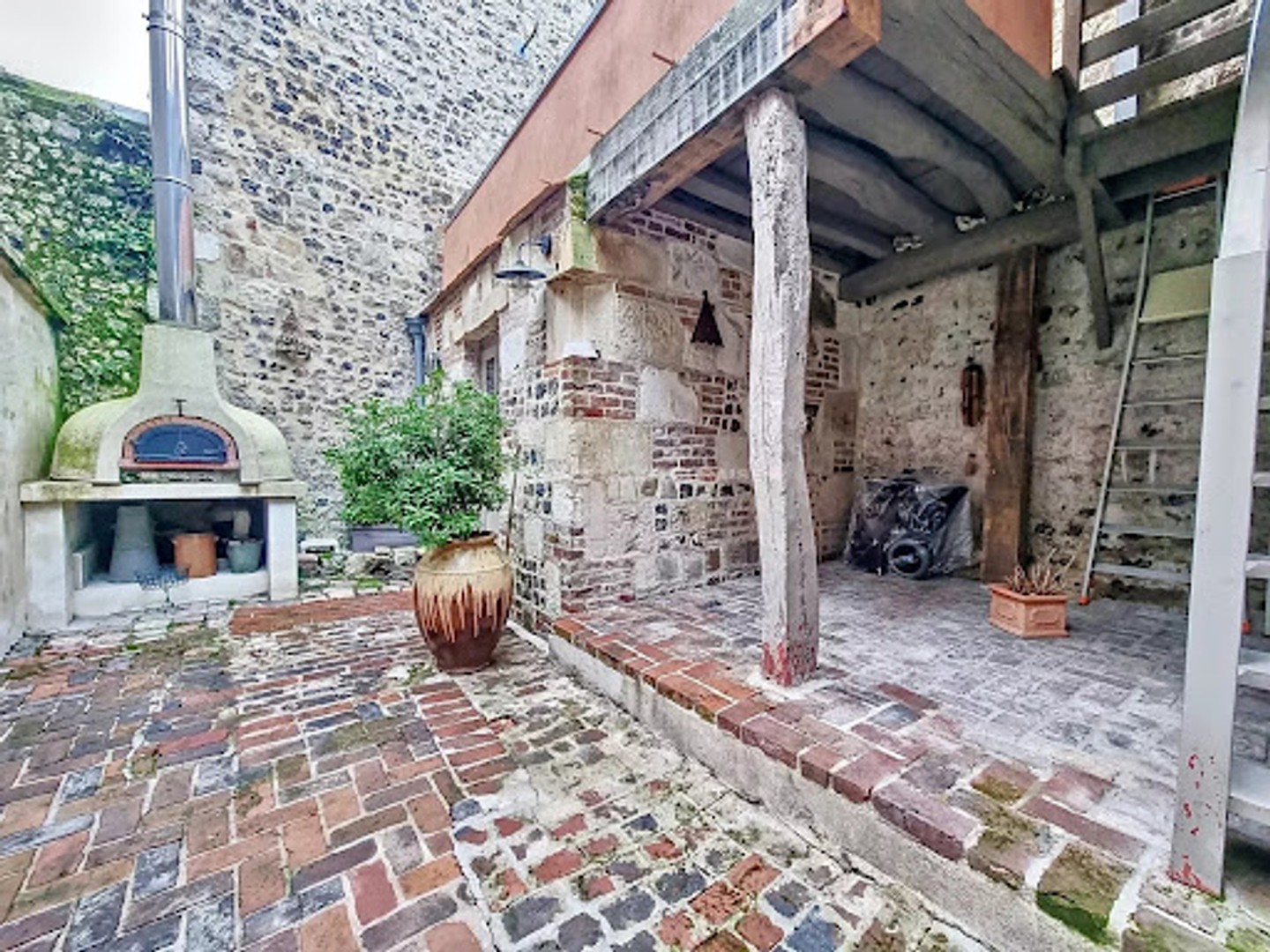 Maison à vendre - 4 pièces - 104m2 - Honfleur (14600)