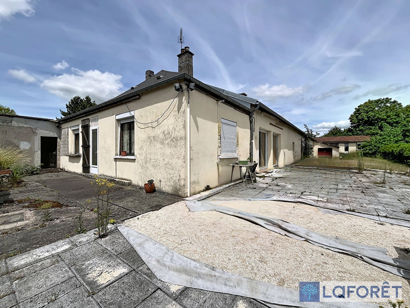 Maison à vendre - 7 pièces - 203m2 - Nogent (52800)