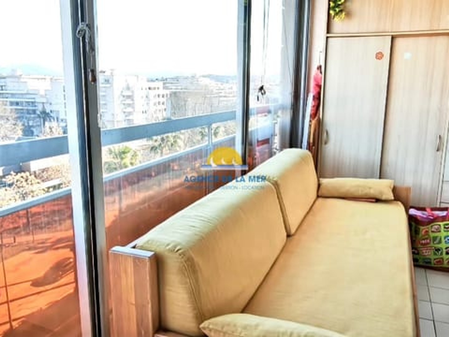 Appartement à vendre - 1 pièce - 21m2 - Fréjus (83600)