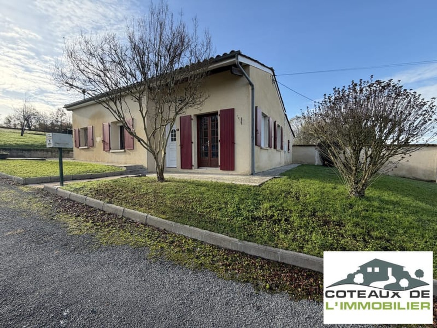 Maison à vendre - 4 pièces - 64m2 - Bessac (16250)