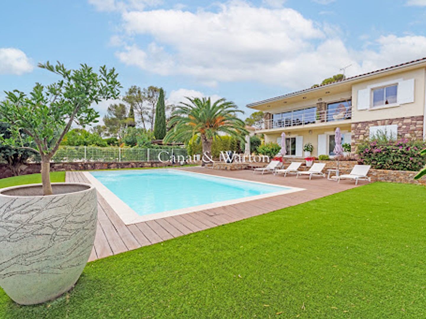 Villa 8 pièces 198 m²