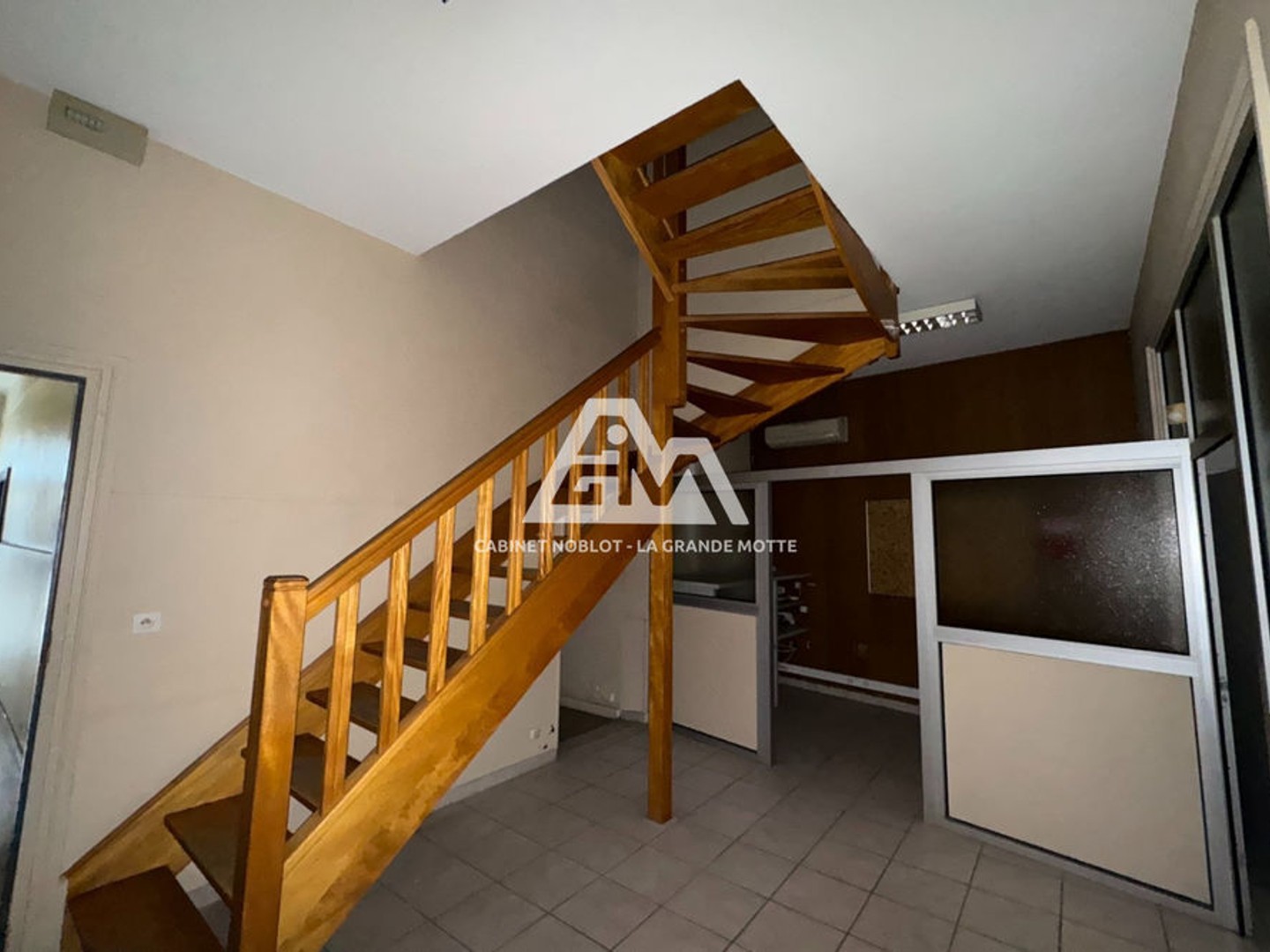 Immeuble à vendre - 492m2 - Lunel (34400)