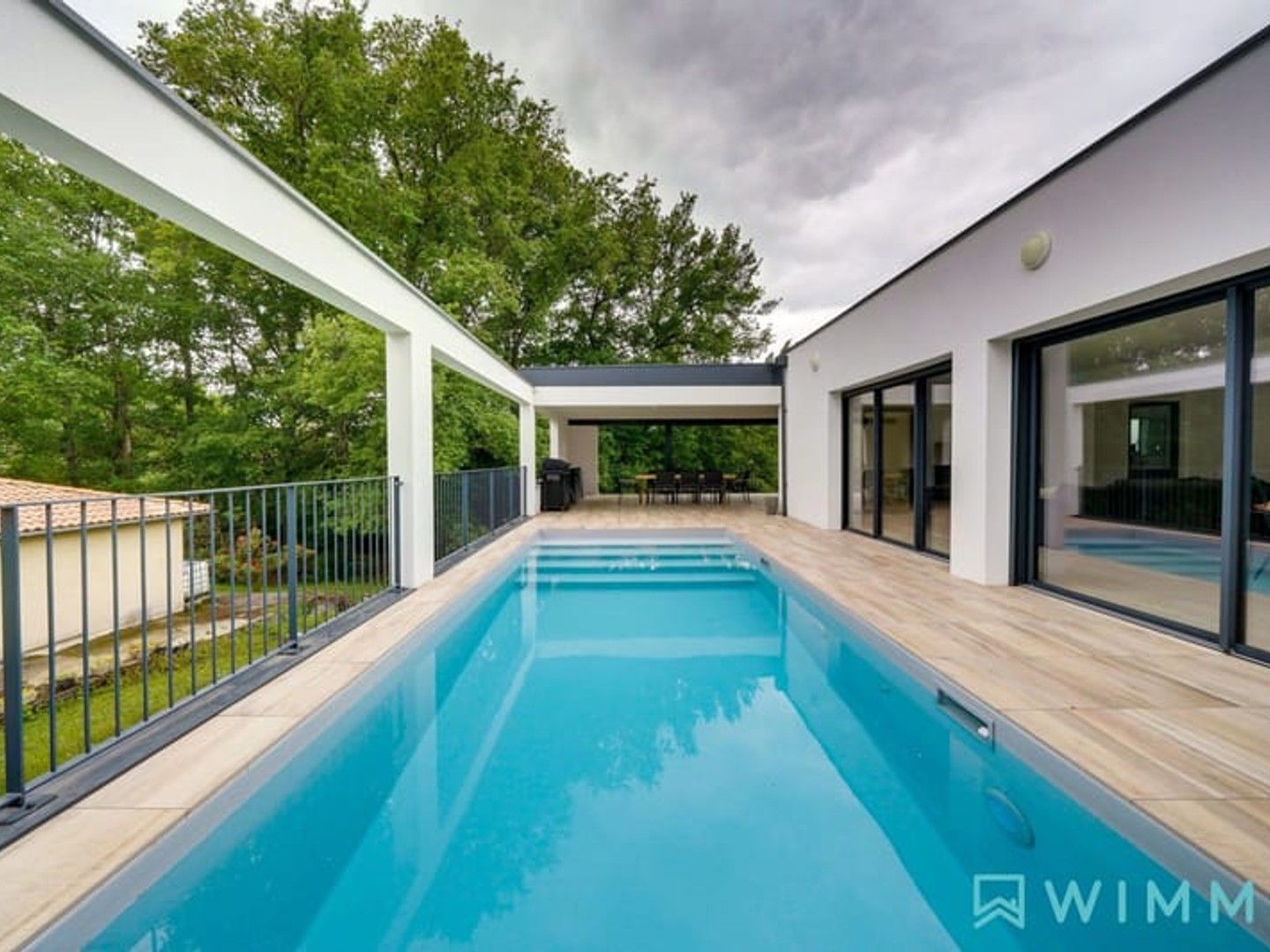 Maison 10 pièces 408 m²