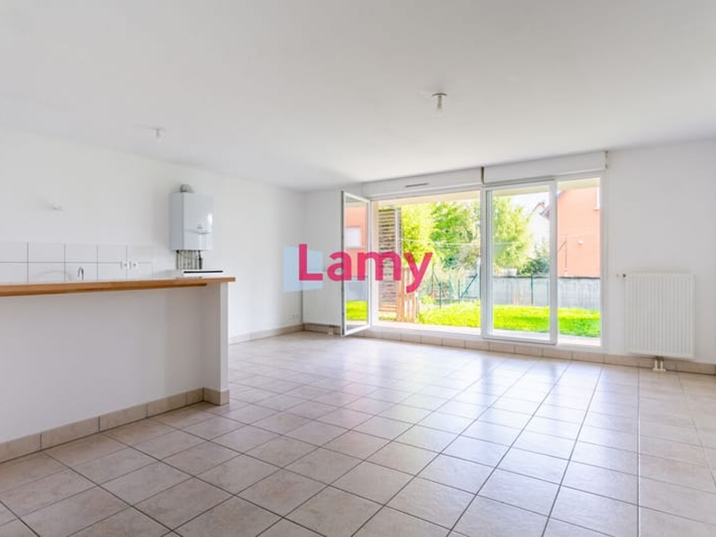Parking / garage / box à vendre - 62m2 - Ostwald (67540)