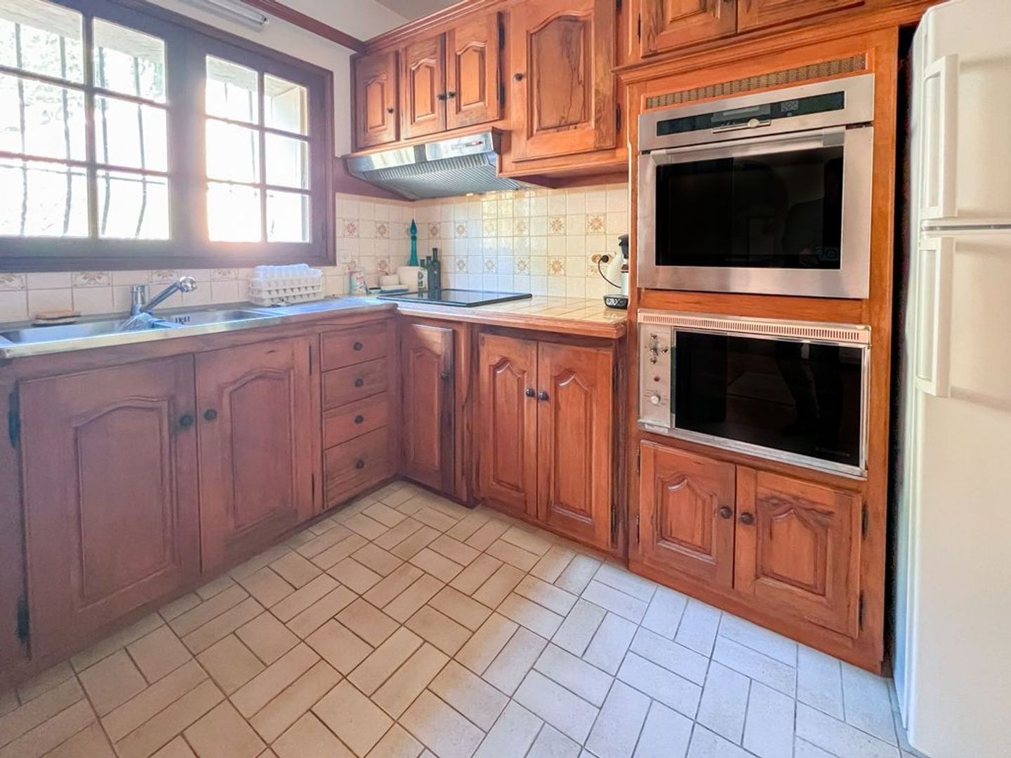 Maison à vendre - 7 pièces - 191m2 - Cavalaire-Sur-Mer (83240)