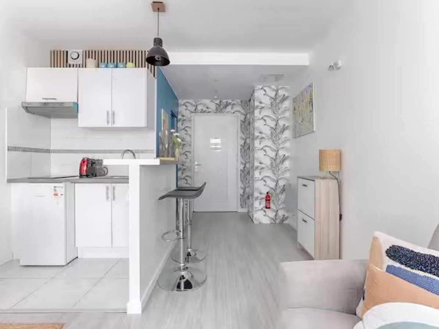 Appartement à vendre - 2 pièces - 160m2 - Paris 20e (75020)