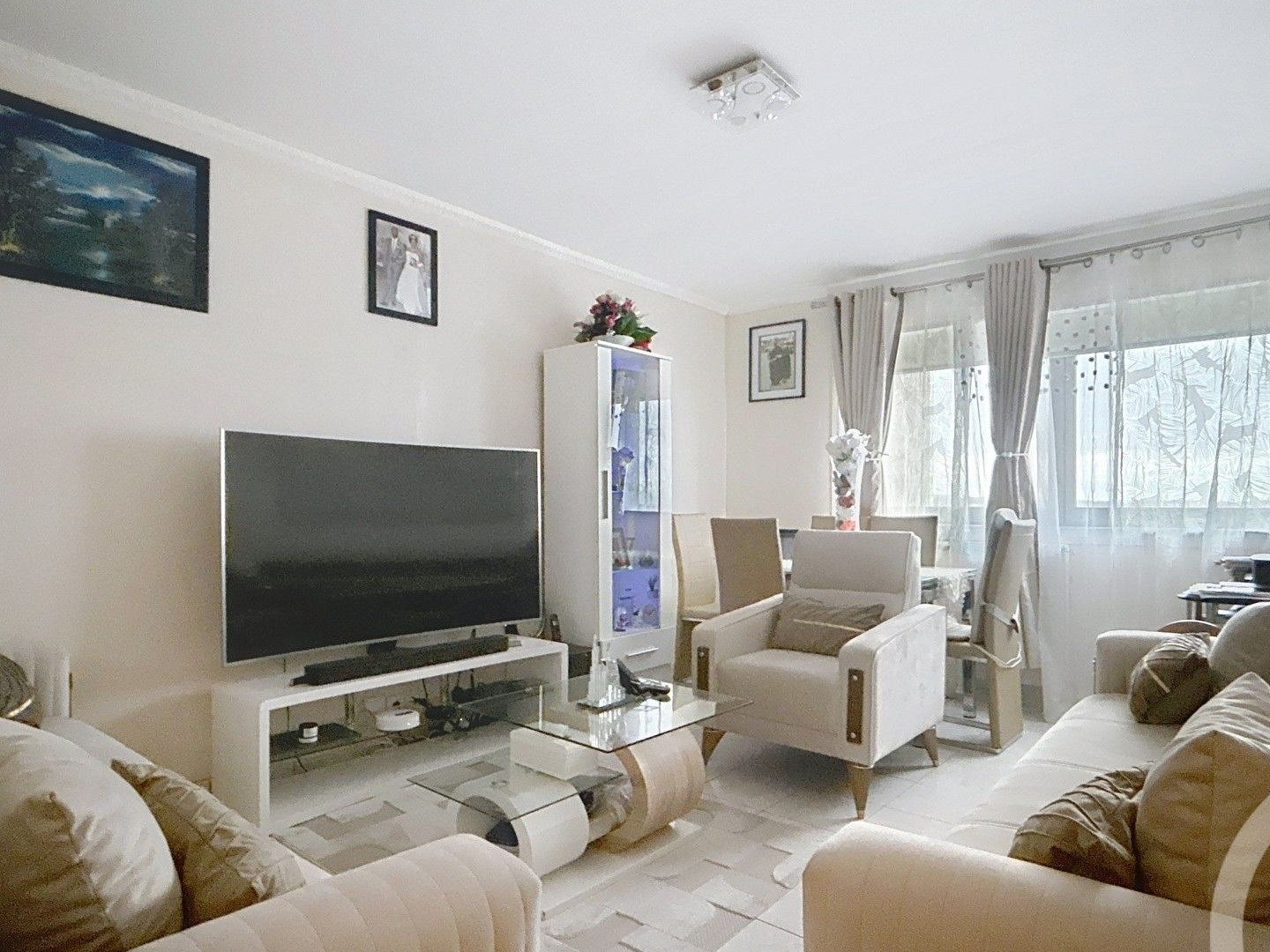 Appartement à vendre - 4 pièces - 74m2 - Épinay-Sur-Seine (93800)
