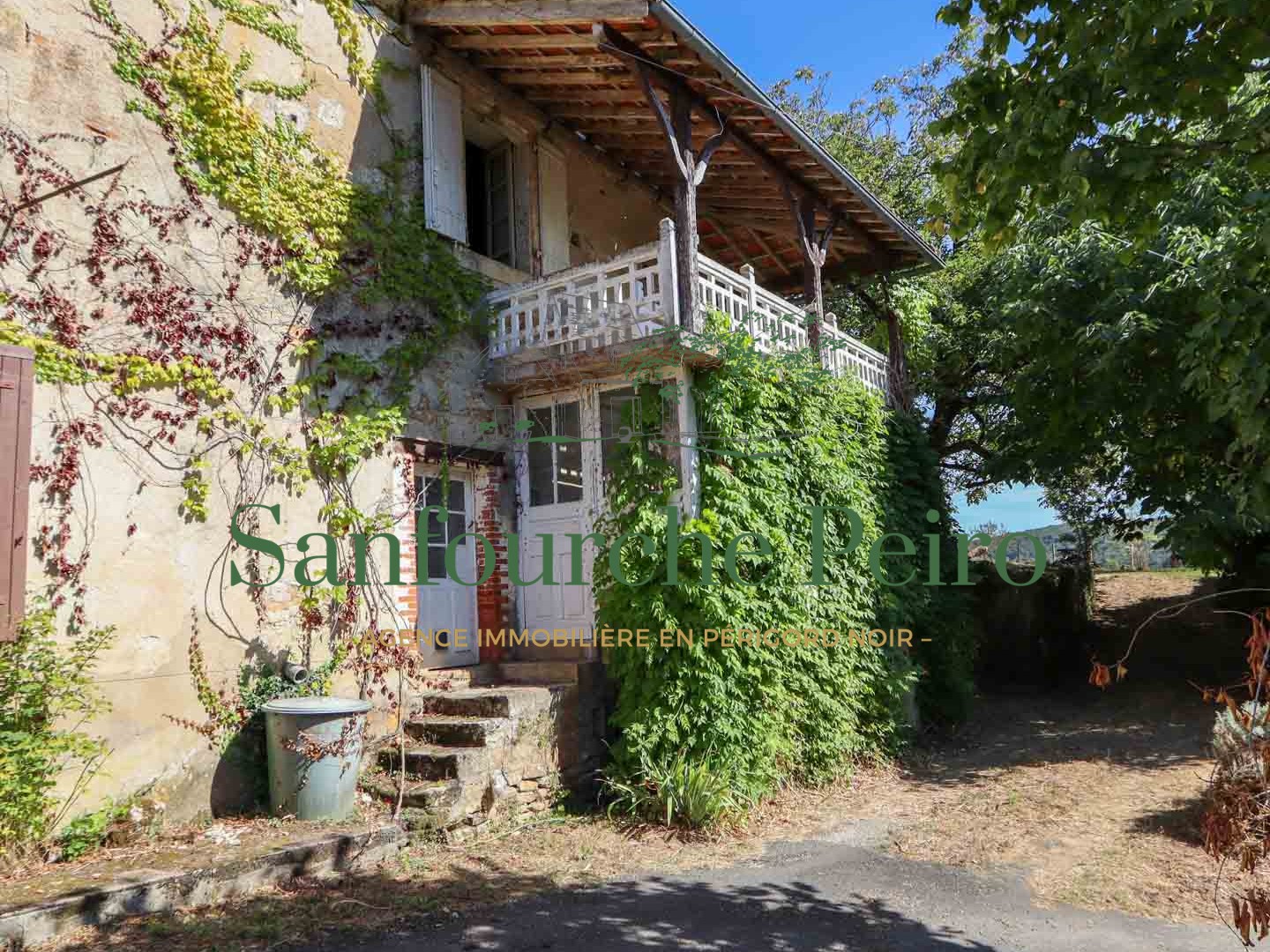 Maison à vendre - 4 pièces - 85m2 - Beynac-Et-Cazenac (24220)