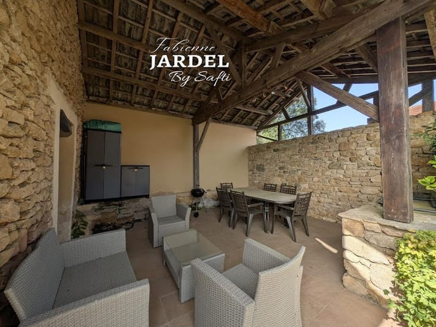 Maison à vendre - 4 pièces - 76m2 - Vitrac (24200)