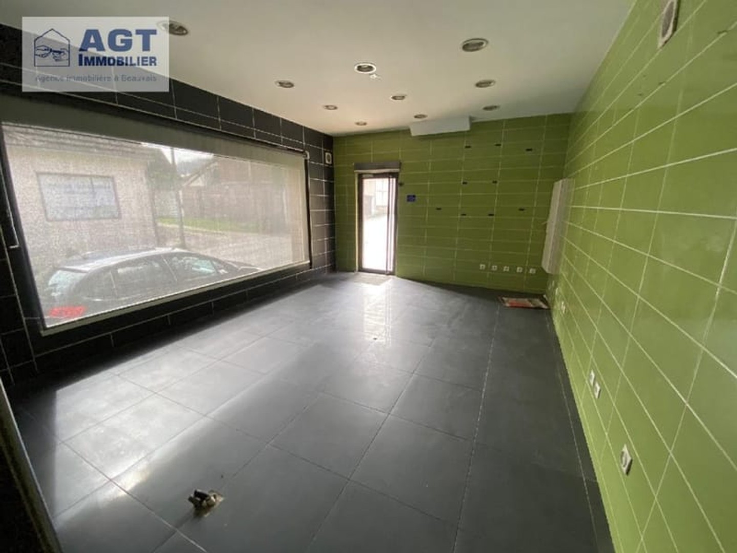 Magasin à vendre - 3 pièces - 60m2 - Auneuil (60390)
