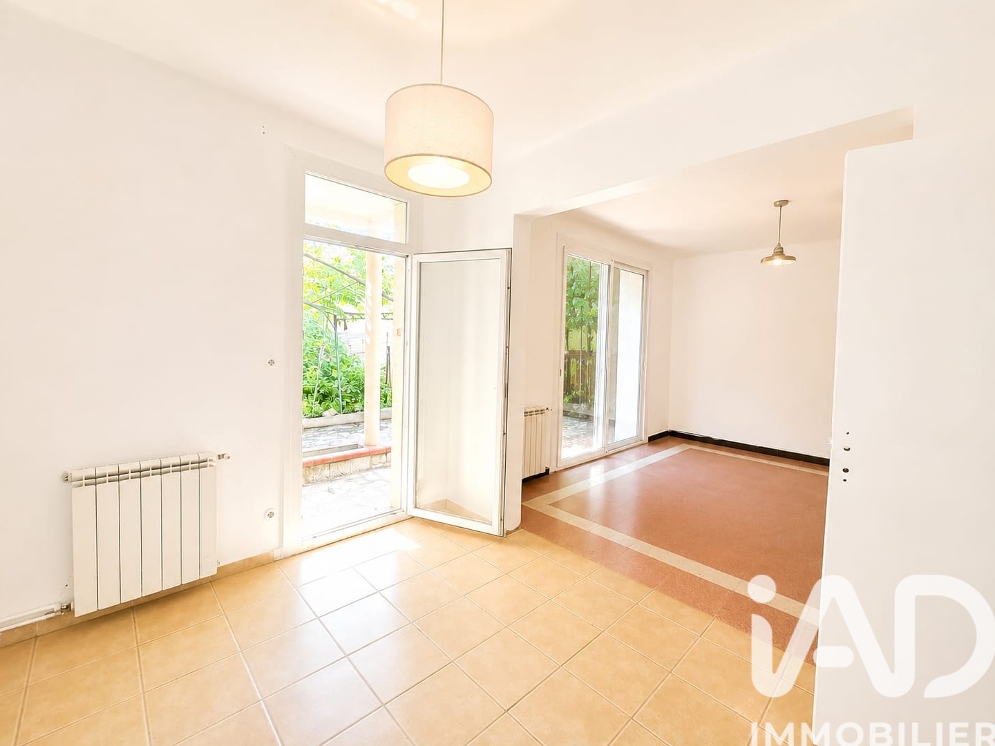 Maison à vendre - 4 pièces - 73m2 - Nîmes (30000)