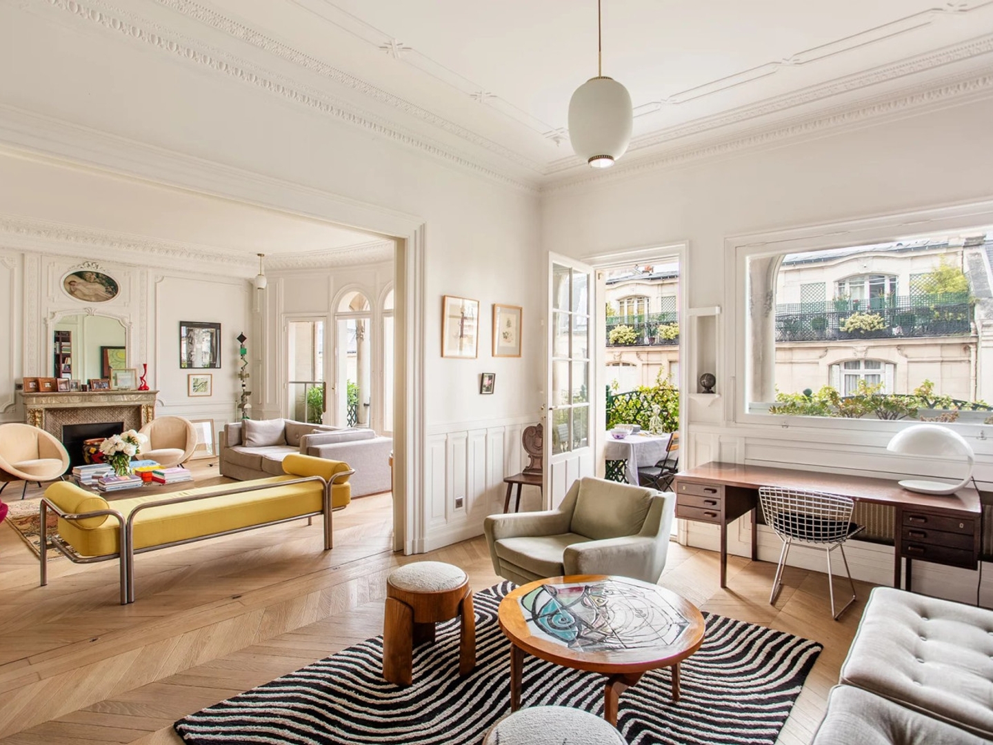 Appartement à vendre - 7 pièces - 208m2 - Paris 16e (75016)