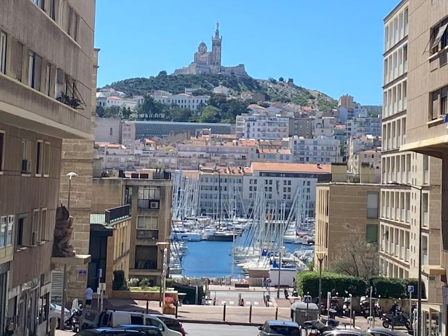 Appartement à vendre - 2 pièces - 46m2 - Marseille 2e (13002)