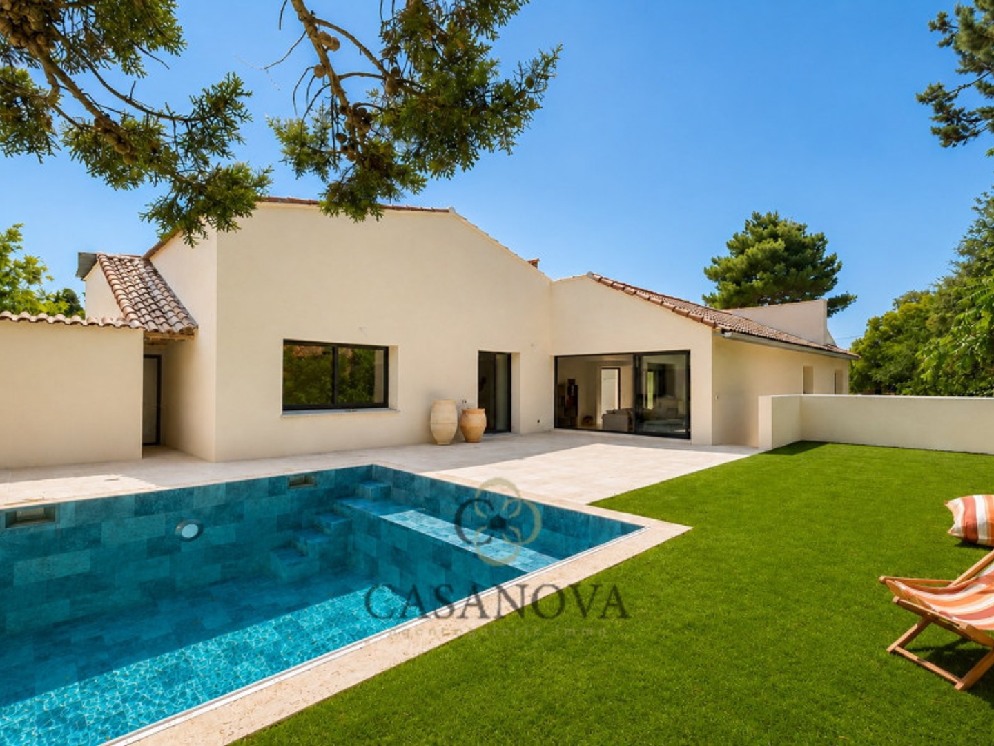 Maison 6 pièces 216 m²