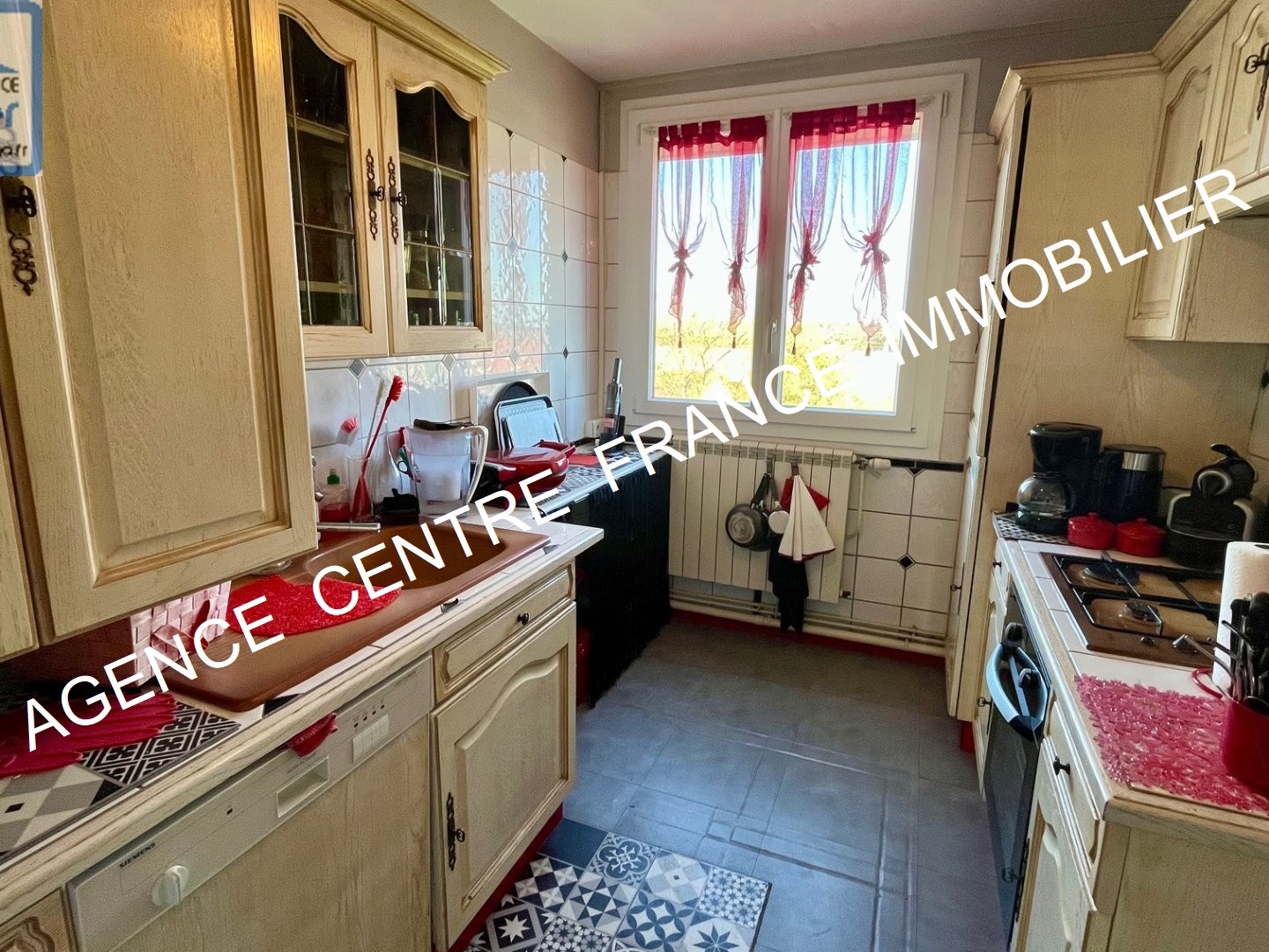 Appartement à vendre - 4 pièces - 78m2 - Bourges (18000)