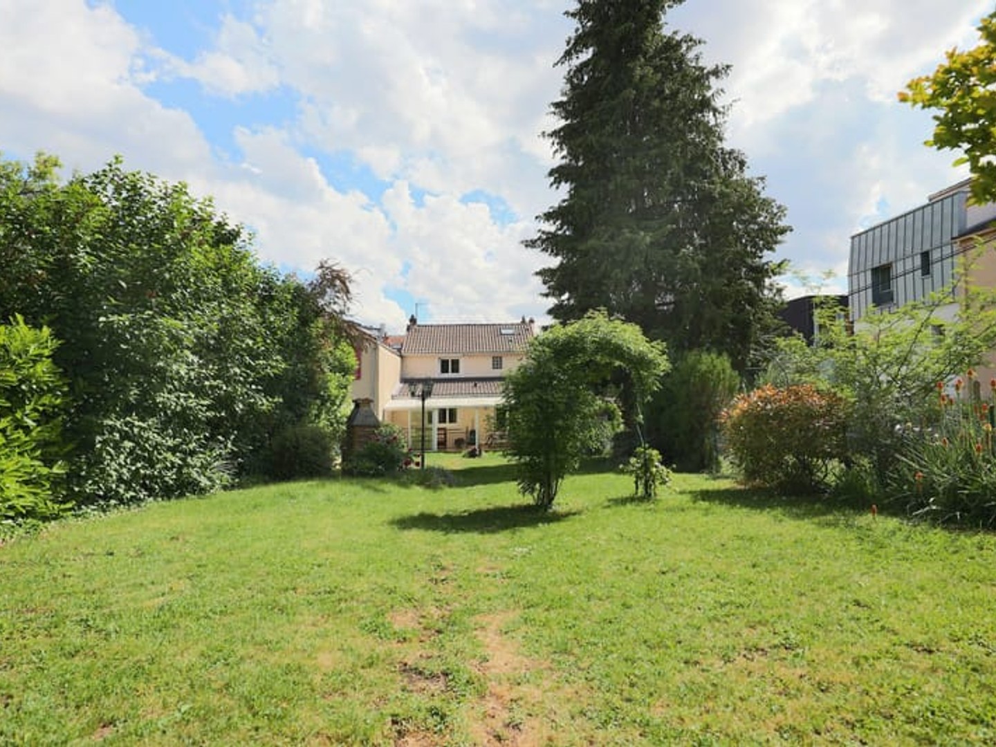 Maison à vendre - 6 pièces - 122m2 - Montreuil (93100)