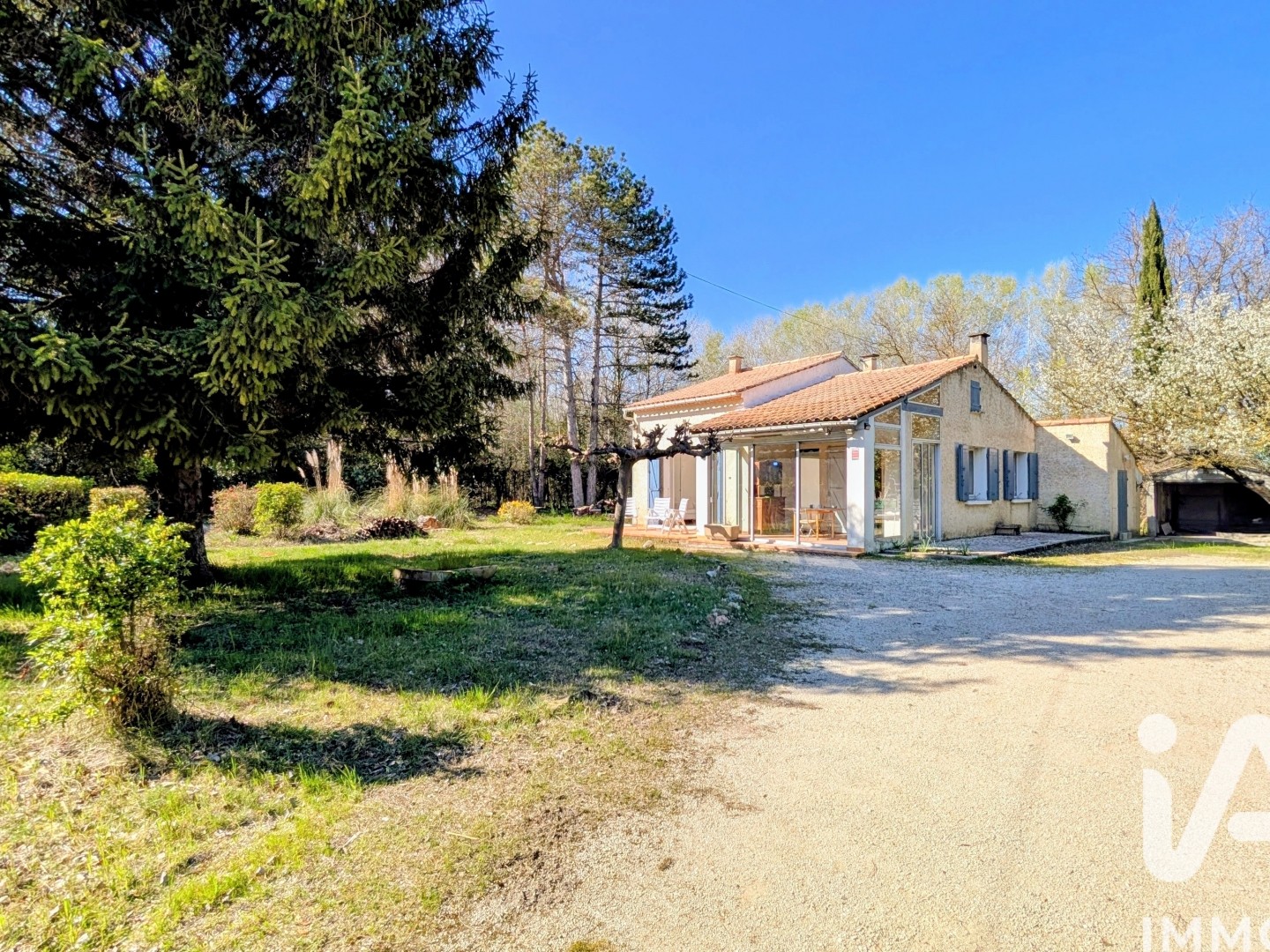 Maison à vendre - 4 pièces - 95m2 - Velleron (84740)