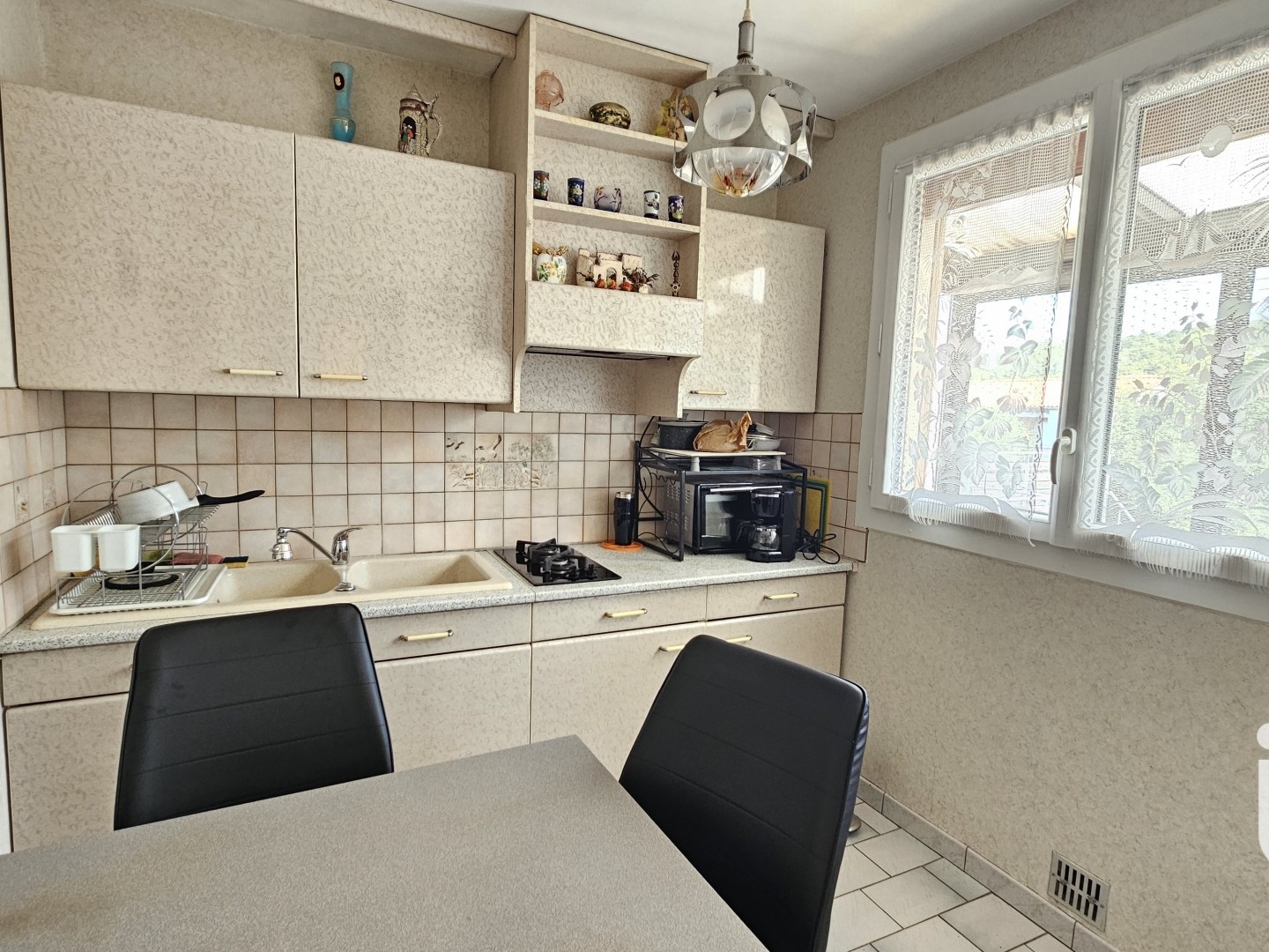 Maison à vendre - 3 pièces - 60m2 - Nohanent (63830)