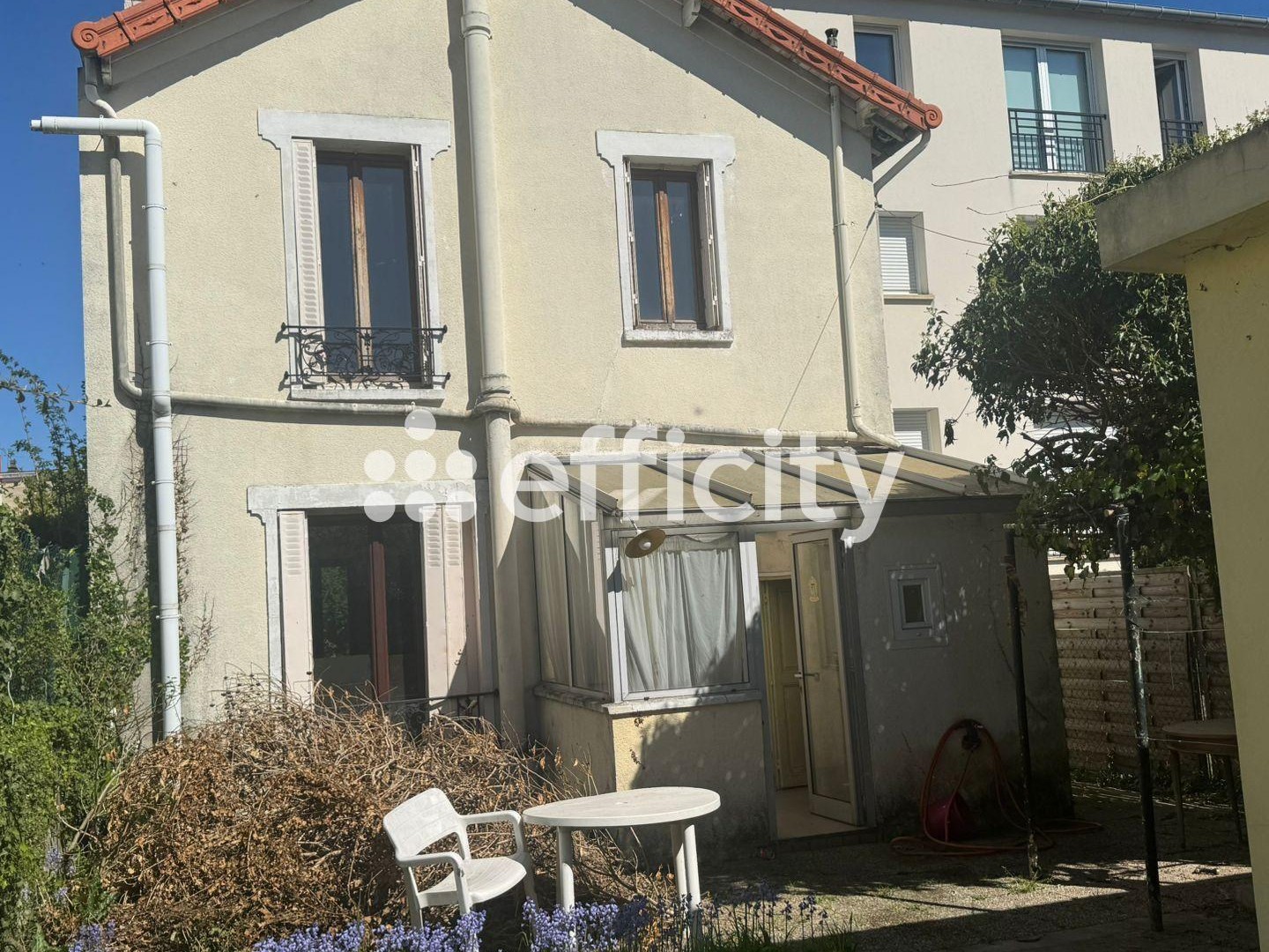 Immeuble à vendre - 6 pièces - 100m2 - Houilles (78800)
