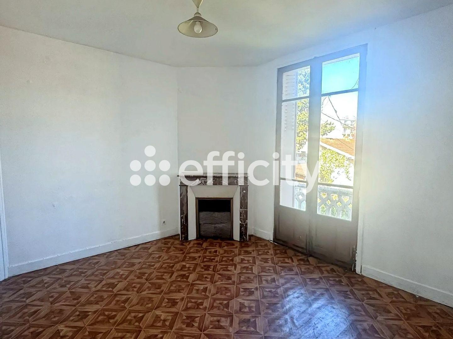 Immeuble à vendre - 6 pièces - 100m2 - Houilles (78800)