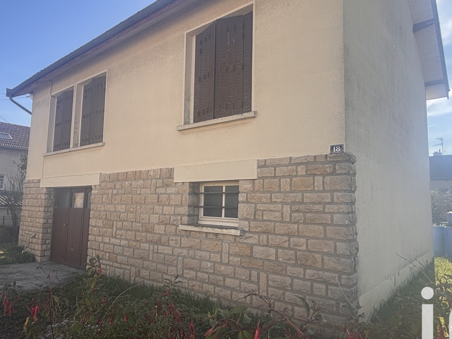 Maison à vendre - 3 pièces - 52m2 - Saint-Rémy (71100)