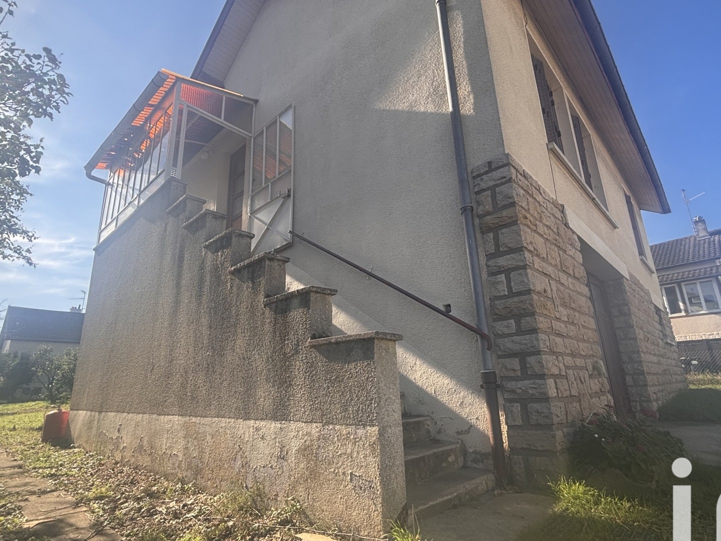 Maison à vendre - 3 pièces - 52m2 - Saint-Rémy (71100)