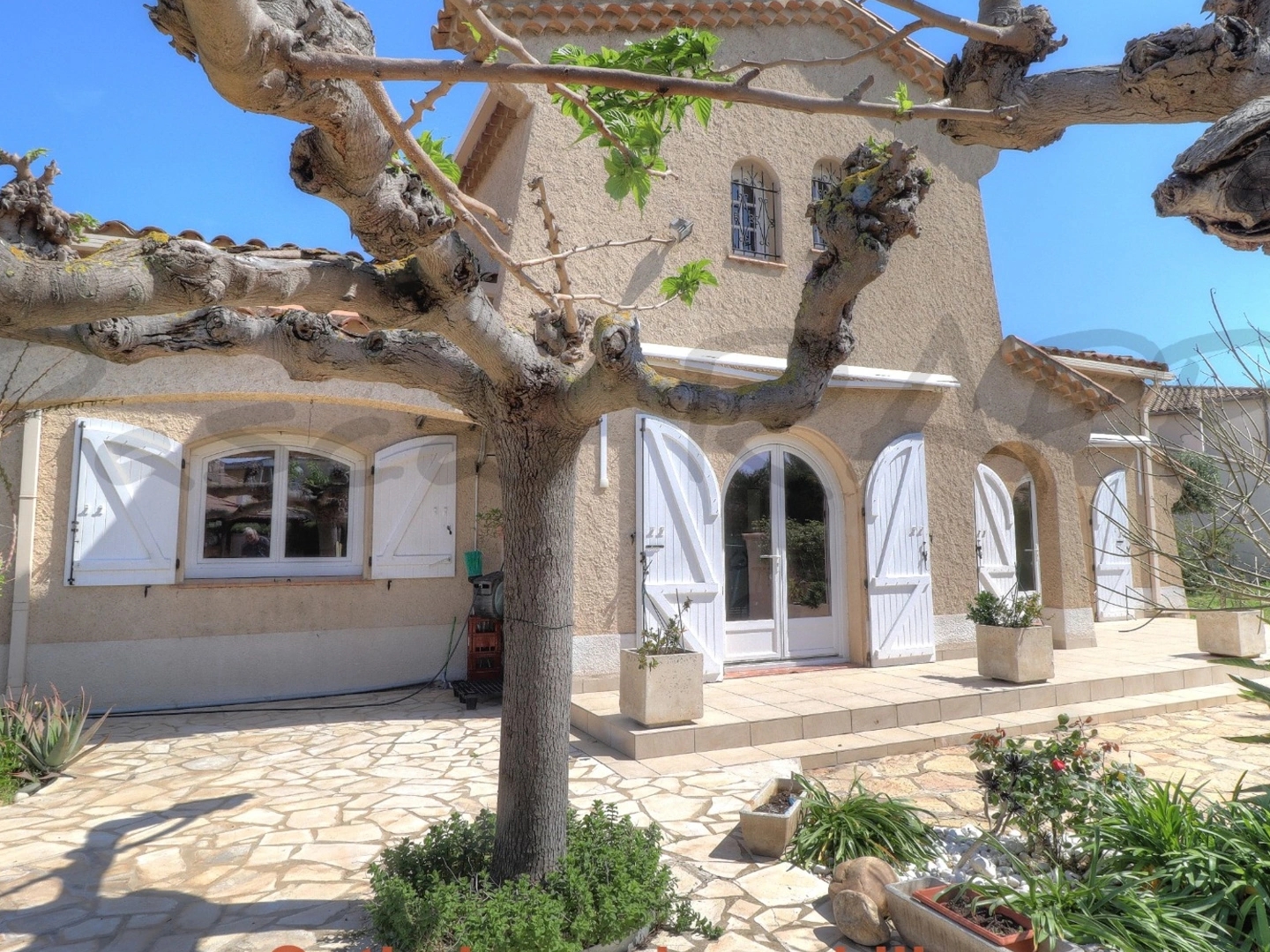 Maison à vendre 8 pièces AGDE (34)