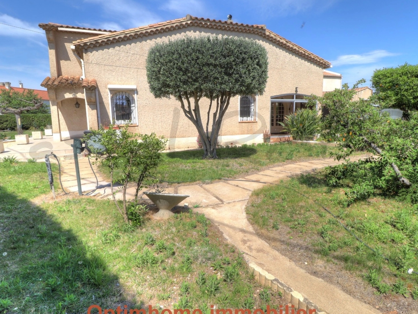 Maison à vendre - 8 pièces - 218m2 - Agde (34300)