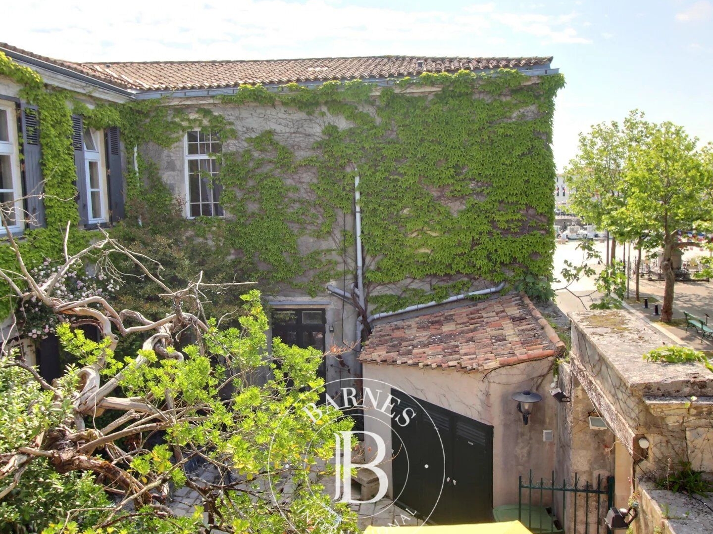 Immeuble à vendre - 1 pièce - 620m2 - La Flotte (17630)
