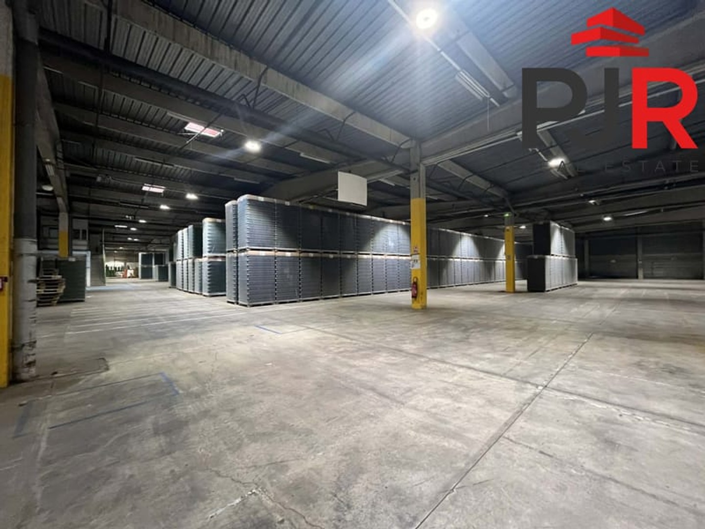 Immeuble à vendre - 7896m2 - Gondreville (54840)