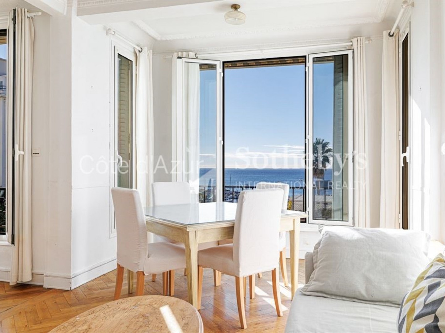 Appartement 3 pièces dans maison niçoise près du port de Nice