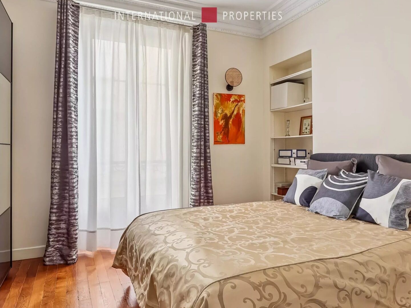 Appartement à vendre - 7 pièces - 182m2 - Paris 16e (75016)