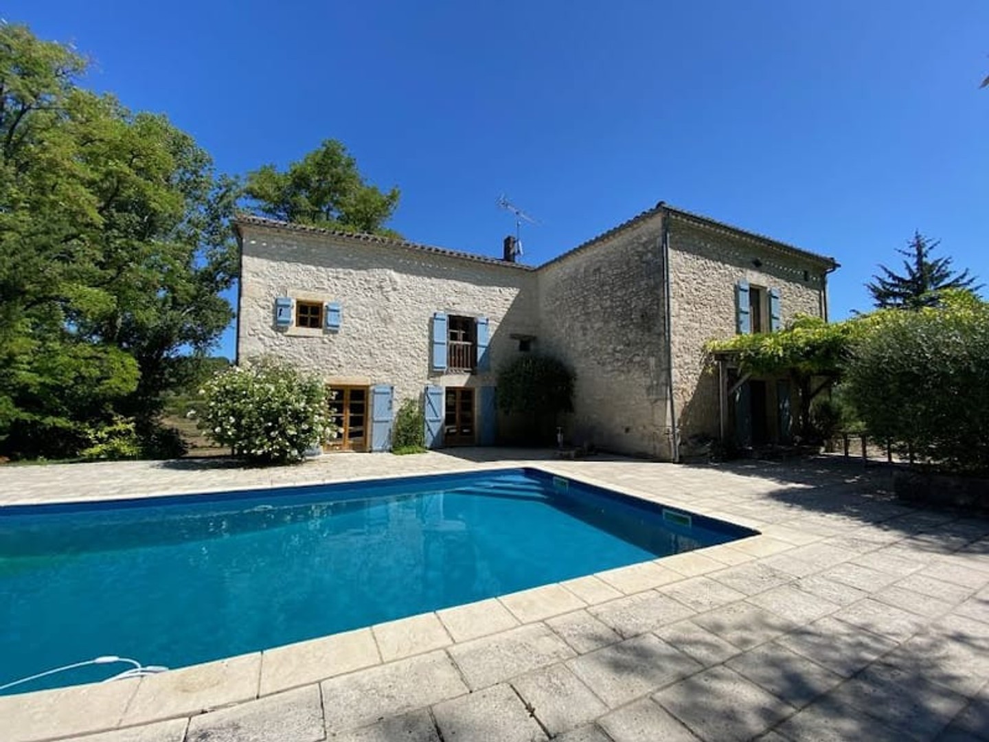 Maison 19 pièces 589 m²