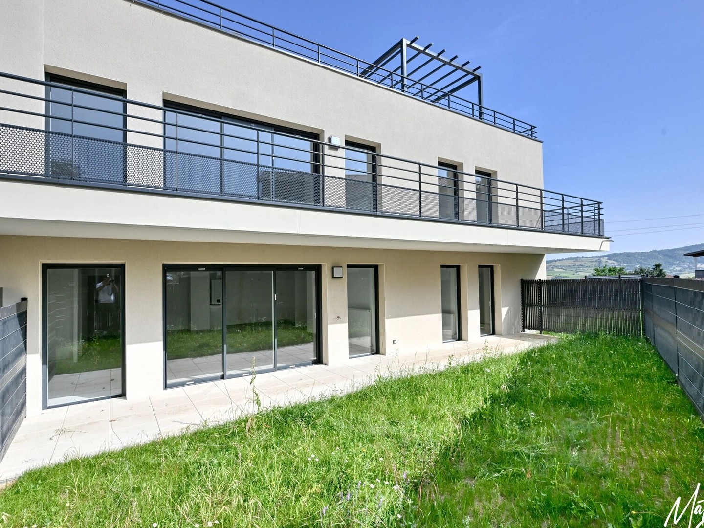 Appartement à vendre - 4 pièces - 91m2 - Vaugneray (69670)