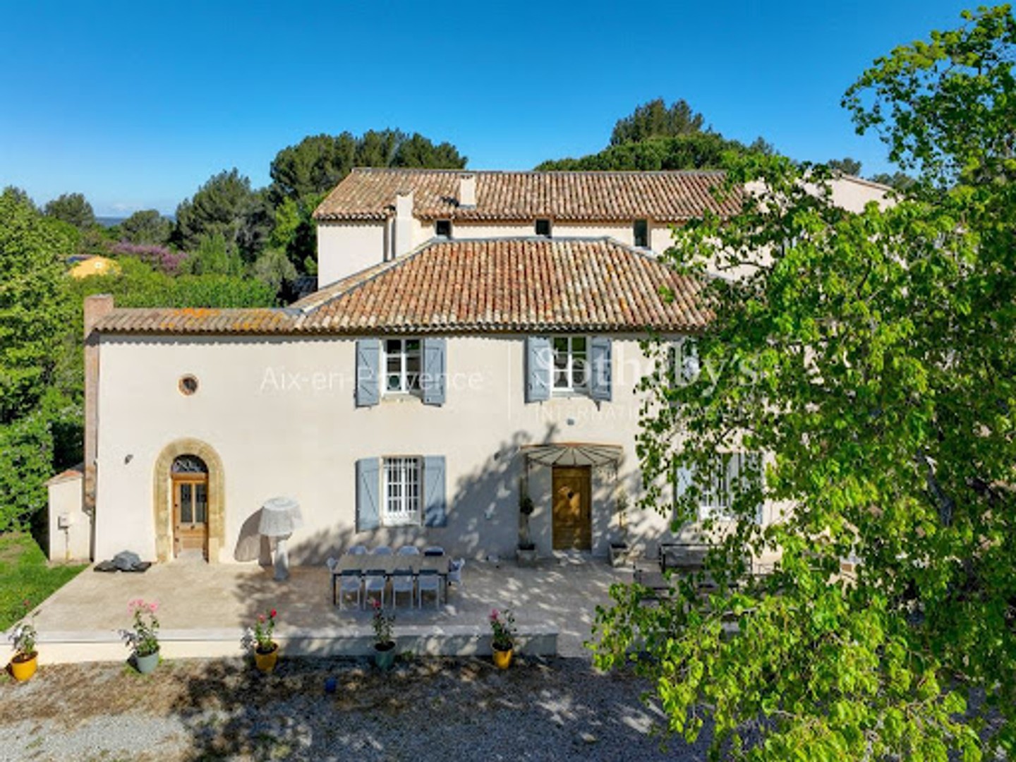 Maison à vendre - 11 pièces - 729m2 - Aix-En-Provence (13100)