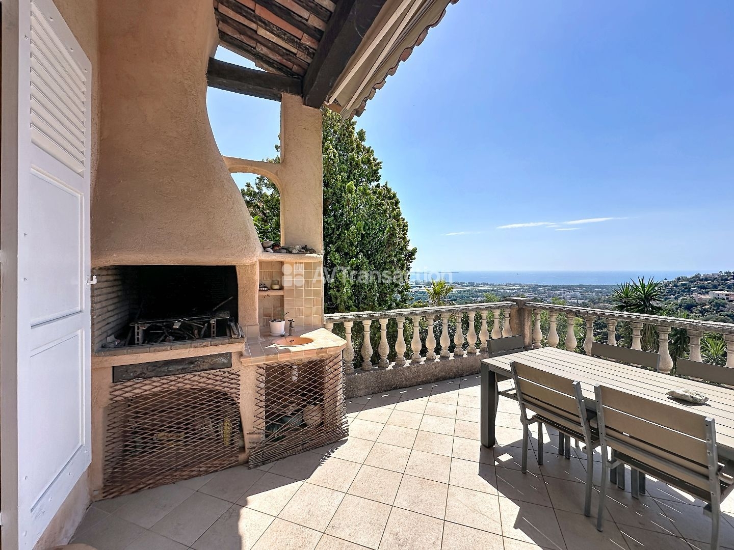 Maison à vendre - 145m2 - Mandelieu-La-Napoule (06210)