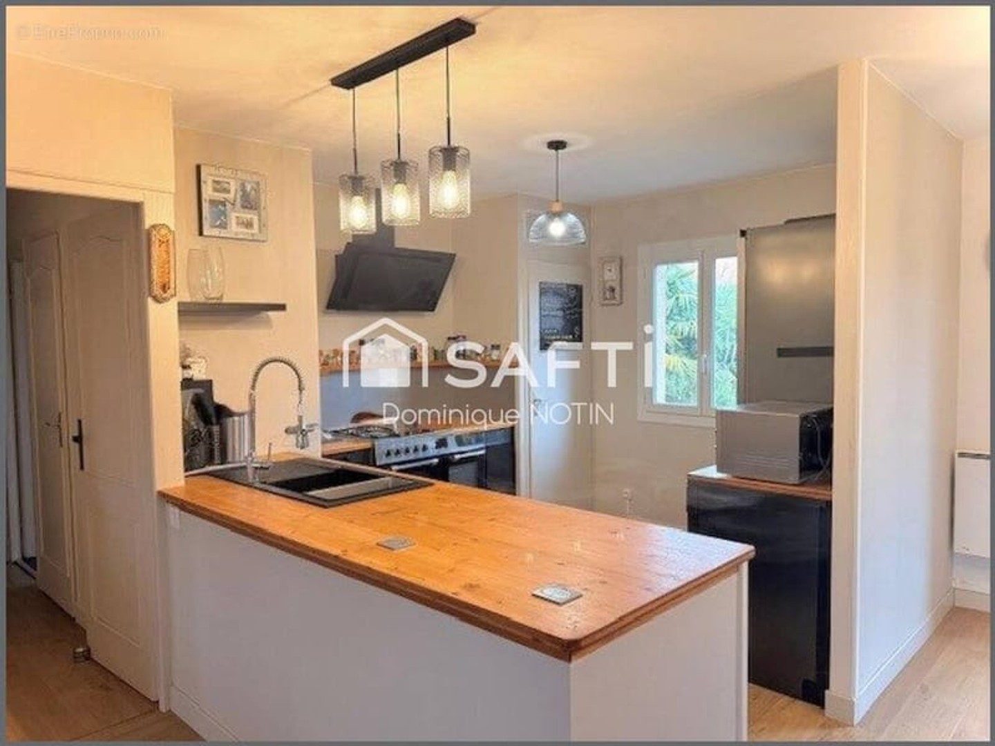 Maison à vendre - 4 pièces - 81m2 - Saint-Didier-Sur-... (01140)